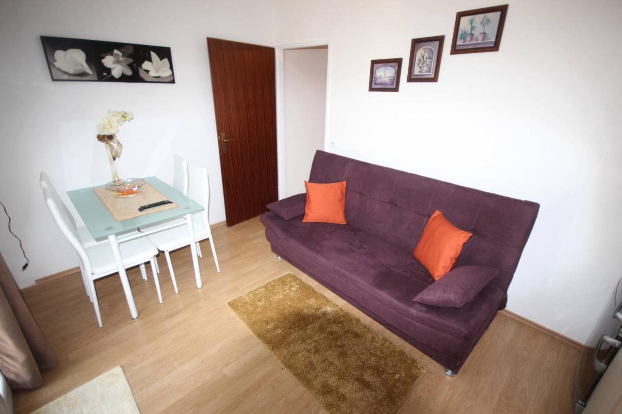 Small Apartment For A Great Holiday Zadar Zewnętrze zdjęcie