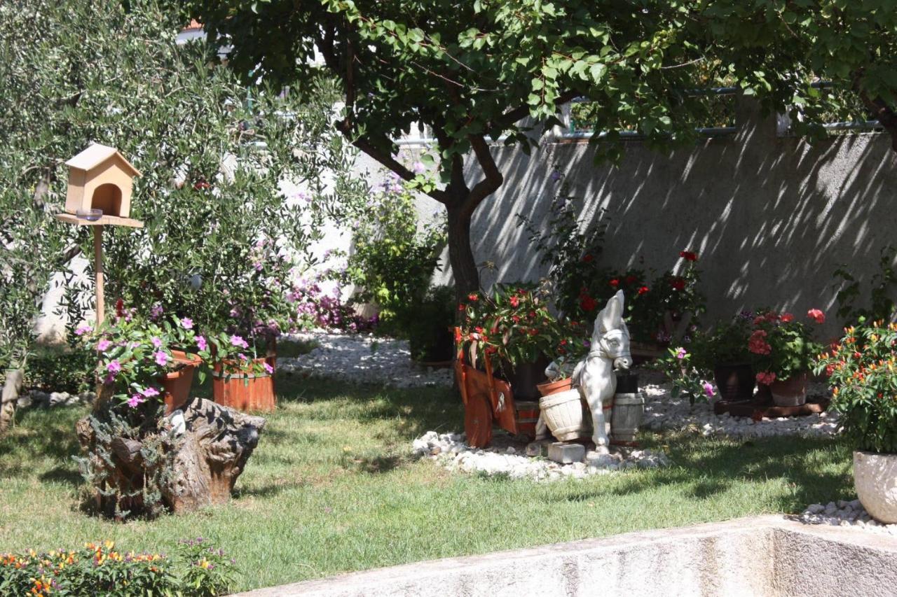 Small Apartment For A Great Holiday Zadar Zewnętrze zdjęcie