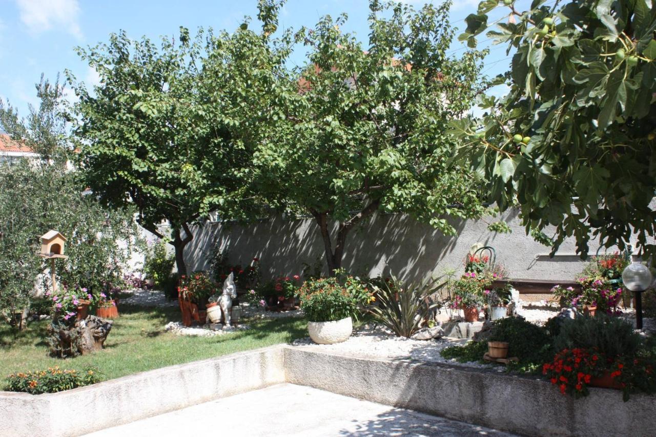 Small Apartment For A Great Holiday Zadar Zewnętrze zdjęcie